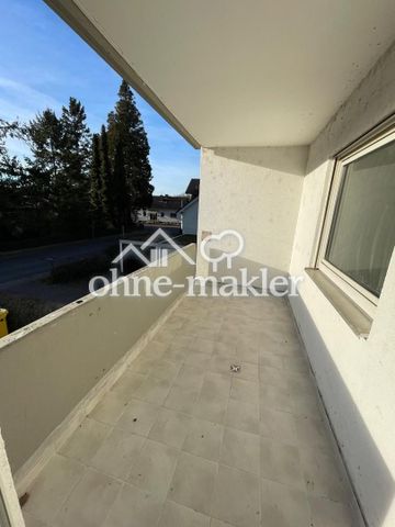 Stilvoll sanierte 3-Zimmer-Wohnung mit 2 Balkonen, Stellplatz & Gartennutzung - Photo 2