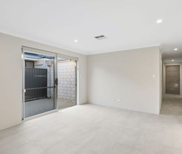 Modern & Low-Maintenance Living in Henley Brook - Photo 2