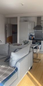 2 Bed Flat - Photo 4