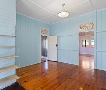 23 Eton Street, East Toowoomba - Photo 6