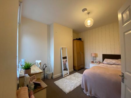 5 Bed Terraced House, Mabfield Road, M14 - Photo 5