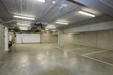 MODERN APPARTEMENT MET GROOT DAKTERRAS EN GARAGE - Foto 4