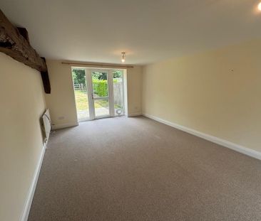 2 bedroom cottage to rent - Photo 1
