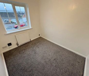 Mollington Crescent, Solihull, Shirley - Photo 5