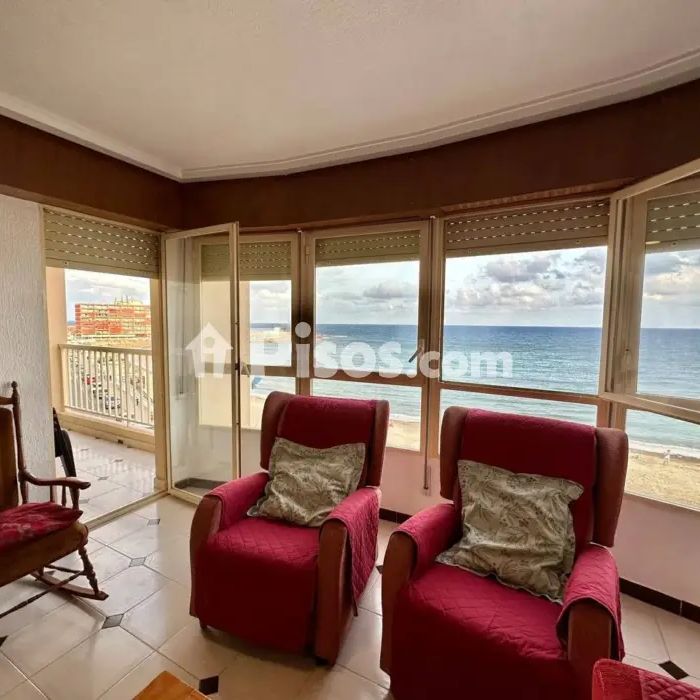 Apartamento en alquiler en Playa de los Locos - Foto 1