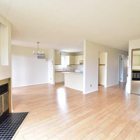 Grand condo 4 1/2 à louer à Pierrefonds - Photo 3