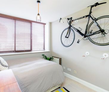 2 Bed Flat, Elisa Court, W1T - Photo 2