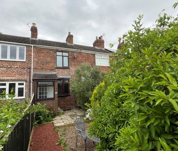 2 bedroom terraced house to rent - Photo 3