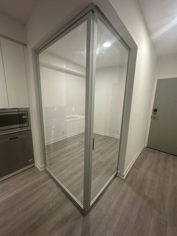 For Lease - 30 Upper Mall Way Unit# 403, Vaughan, Ontario - Photo 4