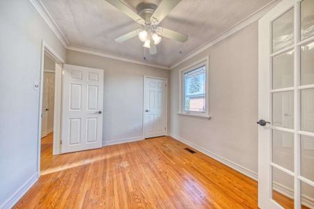 For Lease - 8 Brantwood Drive Unit# Main, Toronto, Ontario - Photo 3