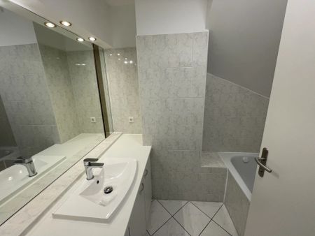 TOP-SANIERTE DACHTERRASSEN-MAISONETTE -- KLIMA/RUHELAGE! - Photo 2