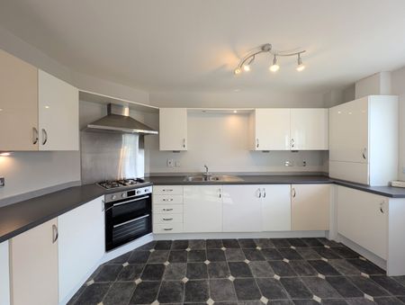 2 bedroom apartment to rent - Photo 5