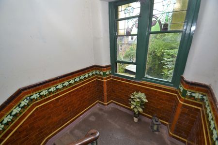 2 bed flat to rent in Shawlands, Glasgow, G41 - Photo 4