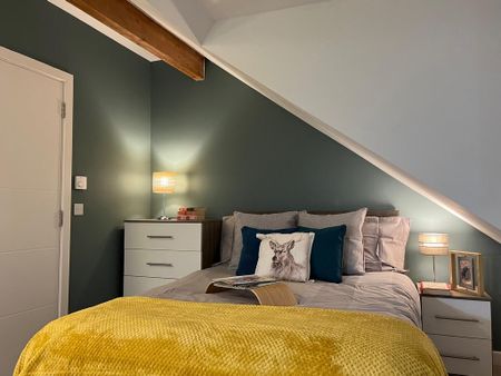 1 bedroom in a house share to rent - Photo 3