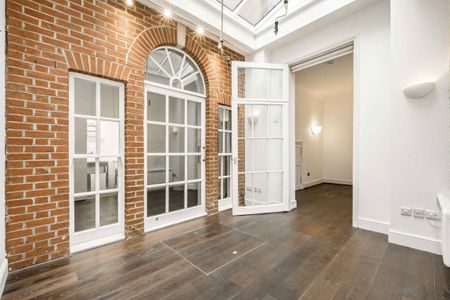 Bruton Place, Mayfair, W1J - Photo 4