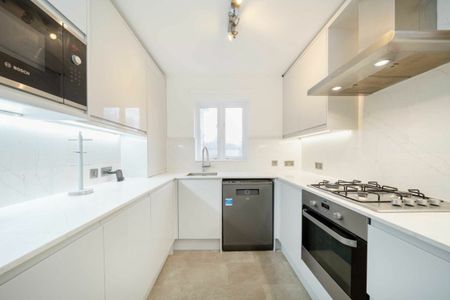 Coverdale Road, NW2, London - Photo 5