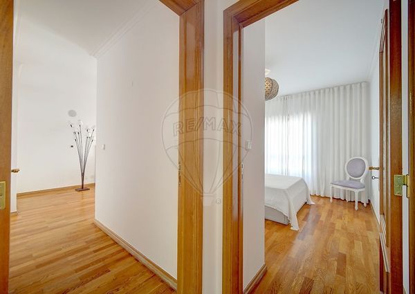 Apartamento T4 em Lisboa