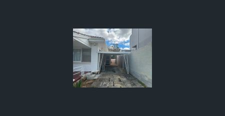 Character Home in Superb Location - Photo 4