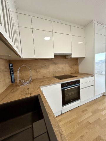 Moderne 2-Zimmer-Wohnung im Erstbezug nahe U6 Erlaaer Straße - Photo 5