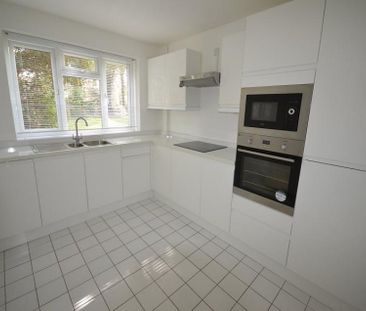 2 Bedroom Apartment To Let - Photo 4