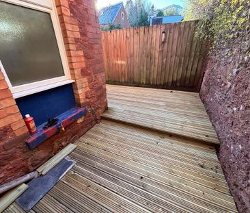 2 bedroom flat to rent - Photo 6