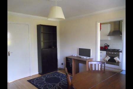 1 Bed Maisonette, Hartham Road, N7 - Photo 2