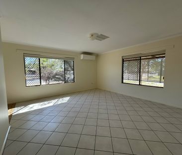 3 BEDROOM 1 BATHROOM DUPLEX IN SADADEEN CLOSE TO SCHOOLS AND CHILDCARE - Photo 6