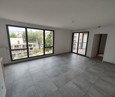 Location Appartement 2 pièces 49m² - Photo 2