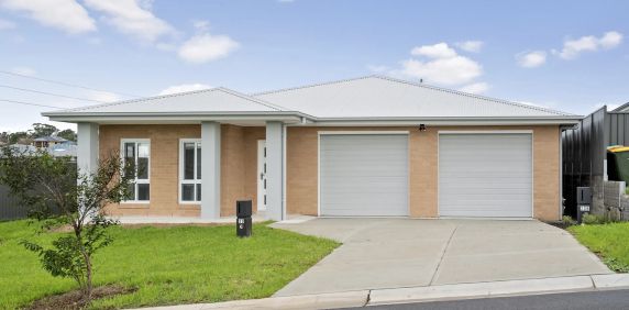 3 Bedroom Home - Photo 2