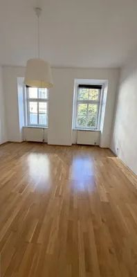 Helle 2 Zimmer-Wohung Nächst Josefstädter Straße im 2. Liftstock - Photo 1