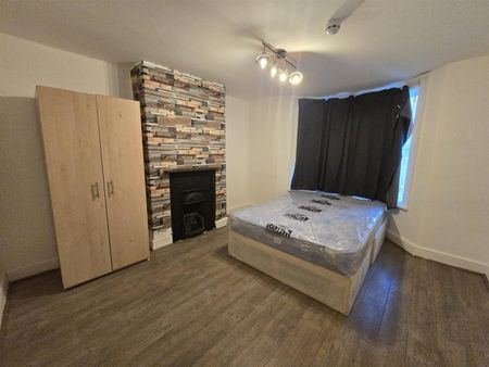 Bedsit, Glyn Road, E5 - Photo 2