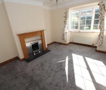 3 Bedroom HOUSE, Chester - Photo 2