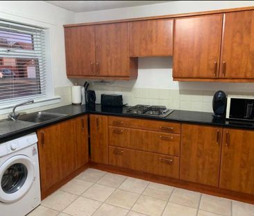 2 bedroom bungalow to rent - Photo 4