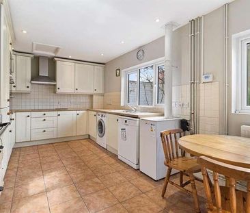 Crown Close, Dymock, Gloucestershire, GL18 - Photo 4