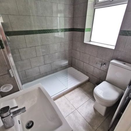 Heathfield, Swansea, SA1 - Photo 3