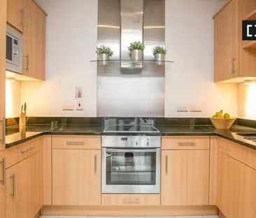 2-bedroom apartment for rent in Docklands North, Dublin - Photo 4