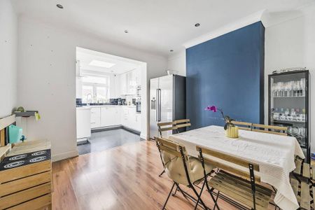 4 bedroom house to rent - Photo 3