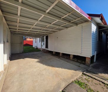 Fully Renovated Two-Bedroom Home in Prime Location - Photo 4