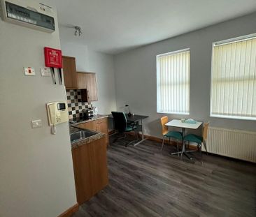 1 bedroom flat to rent - Photo 4