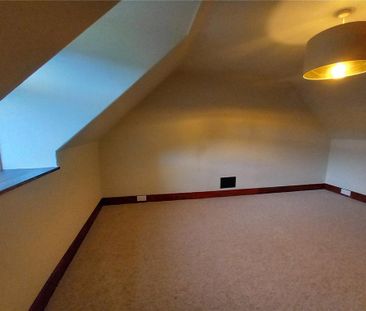 2 bedroom detached house to rent - Photo 3