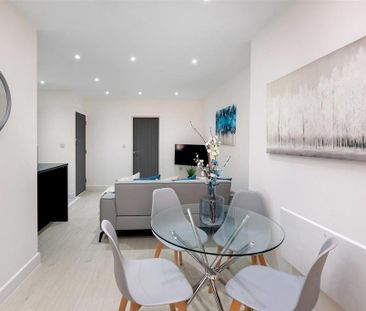 2 bedroom maisonette to rent - Photo 4