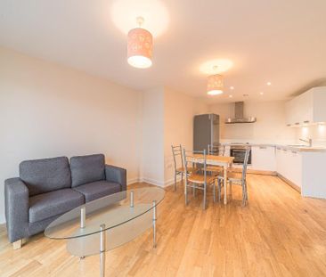 2 bedroom apartment to rent - Photo 1