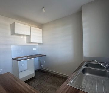 Appartement à louer 3 pièces • 62,12 m2 Fort-de-France - Photo 5