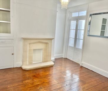 3 bedroom Three Bedroom House to rent - Photo 6