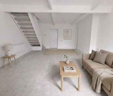 3 bedroom property to rent - Photo 1