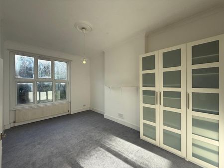 1 Bedroom Flat To Let - Photo 3