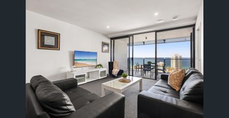Spacious 1-bedroom apartment in the Heart of Surfers Paradise - Photo 3