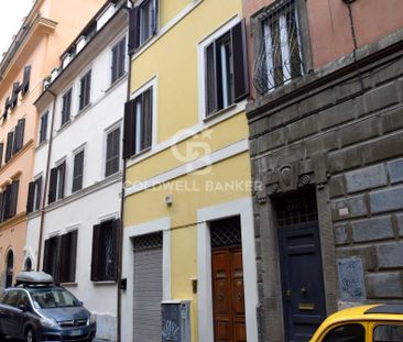 Appartamento in Affitto a Roma – Zona: Rione Monti - Photo 3