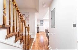 Condo Townhouse For Lease | W8129696 - Photo 5