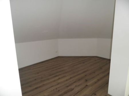 3 Raum Dachgeschosswohnung Zwickau Marienthal ab 01.11.2024 zu vermieten - Photo 3